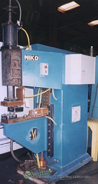 used niko spot welder(press type) N/A