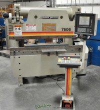 used accurpress cnc hydraulic press brake 7606