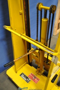 used blue giant straddle stacker hydraulic lift truck #750
