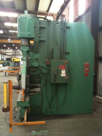 used pacific cnc hydraulic press brake K400- 30