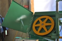 used w.f. wells automatic  horizontal bandsaw (twin post design) F-15