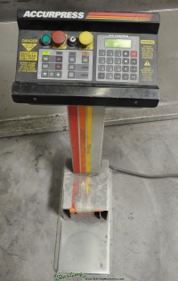 used accurpress cnc hydraulic press brake 717512