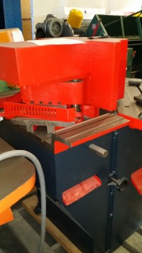 used comaca dual hydraulic variable angle notcher 25016