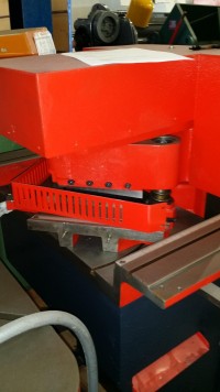 used comaca dual hydraulic variable angle notcher 25016