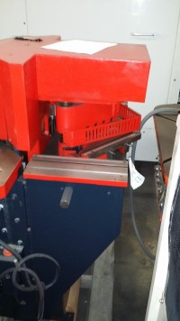 used comaca dual hydraulic variable angle notcher 25016