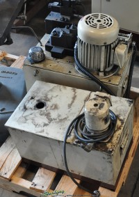 used chevalier automatic surface grinder 3A818