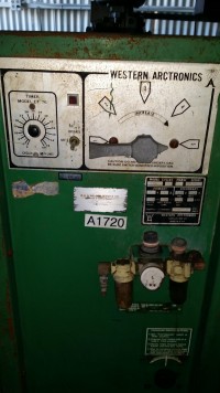 used western arctronics spot welder 15