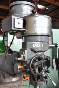 used acra vertical mill AM-25