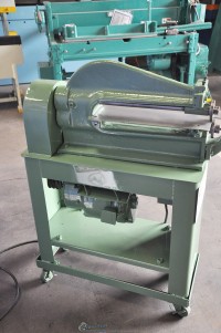 pexto & wilcox powered slitter machine 225SD