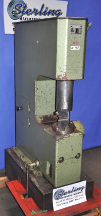 kuhn air powered metal pounding machine K12/42