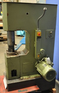 kuhn air powered metal pounding machine K12/42