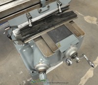 used amura vertical step pulley milling machine 942