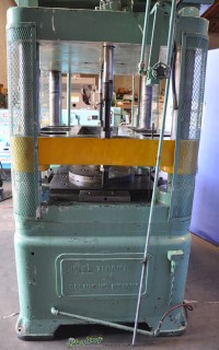 used columbus industries model trimmer 4 post hydraulic trim press