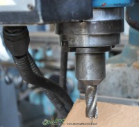 used vantage 3 axis cnc vertical milling machine needs work.  