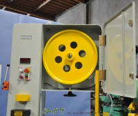 brand new acra vertical metal cutting bandsaw KV-50
