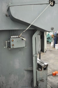 used cyril bath co. heavy duty air-trip mechanical press brake 150-4