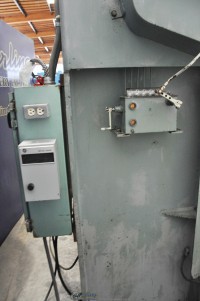 used cyril bath co. heavy duty air-trip mechanical press brake 150-4