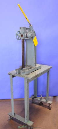 used dake ratchet arbor press 1 1/2 B