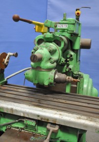 used kearney & trecker horizontal mill with vertical milling head attachment 2CH