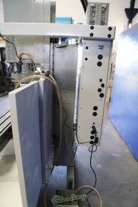 used haas vertical machining center TM-2